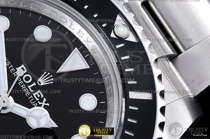 0513 HighQuality ROLSD0105 – Seadweller 126600 43mm SS SS Single Red ARF V4 A 1002